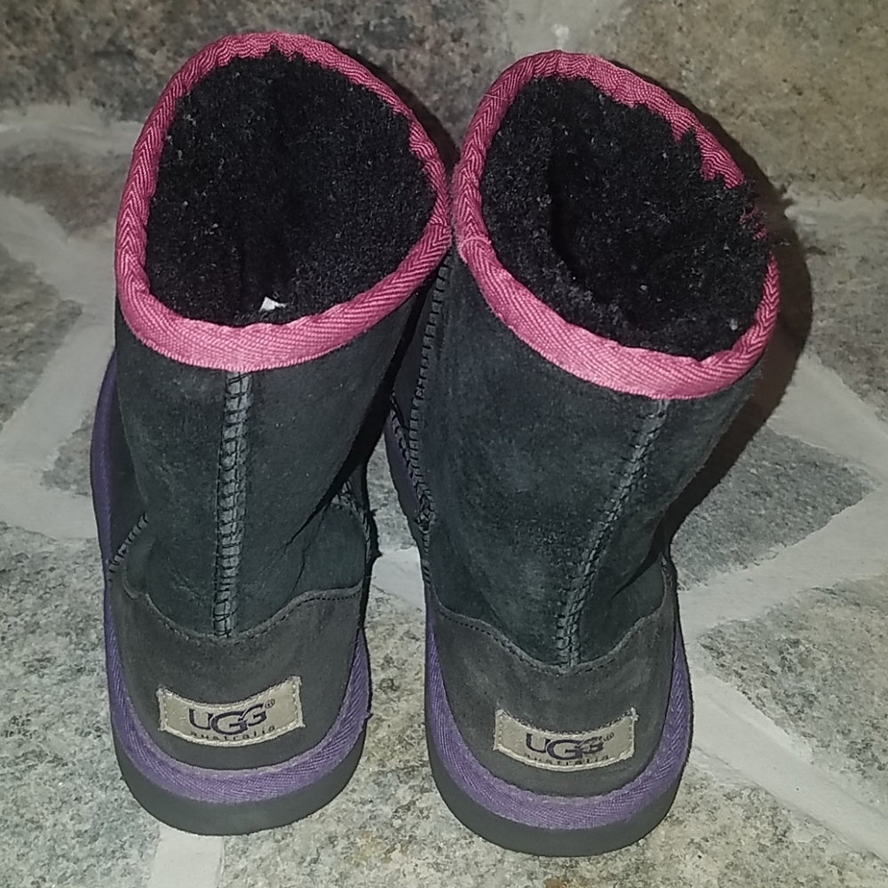 Girl's UGG Boots